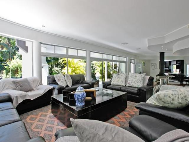 3 Bedroom House in Constantia