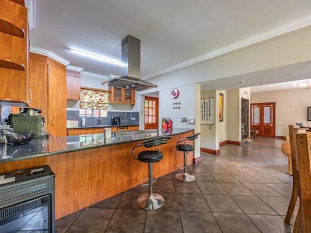 3 Bedroom House in Cornwall Hill