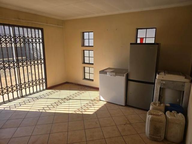 3 Bedroom House in Cosmo City