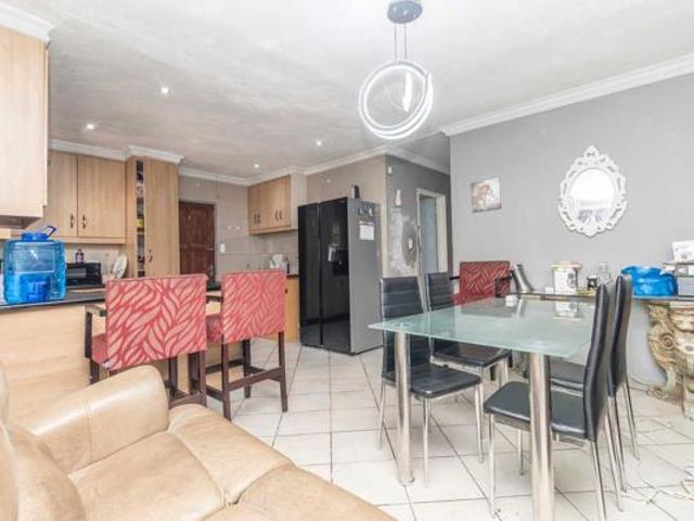 3 Bedroom House in Cosmo City