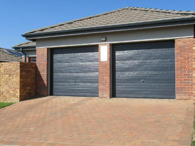 3 Bedroom House in Cosmo City