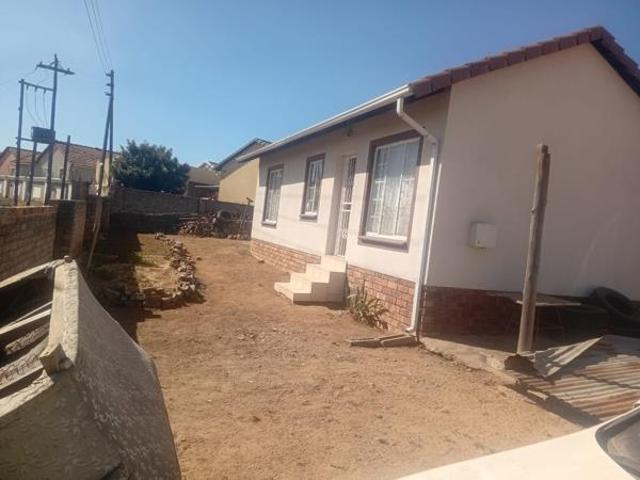 3 Bedroom House in Cosmo City