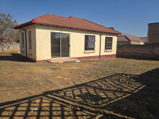 3 Bedroom House in Cosmo City