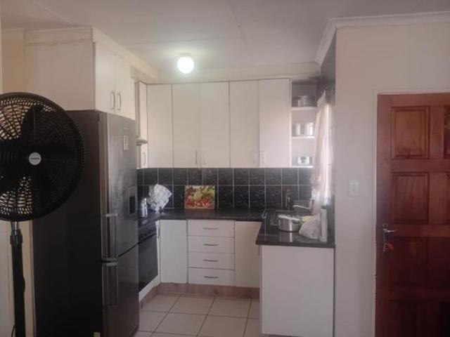 3 Bedroom House in Cosmo City