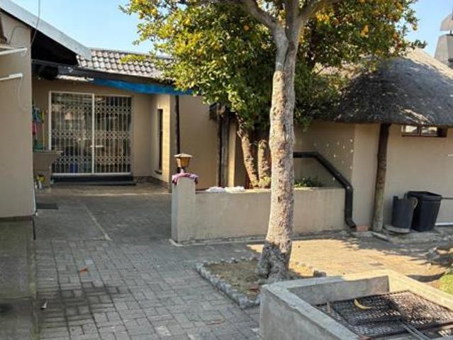 3 Bedroom House in Cosmosrand