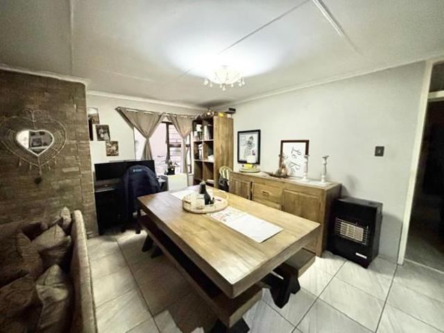 3 Bedroom House in Cosmosrand