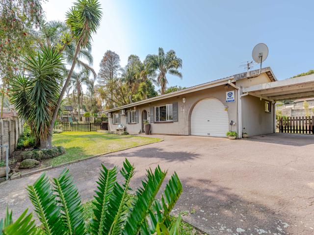 3 Bedroom House in Caversham Glen
