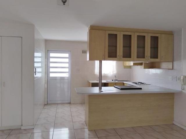 3 Bedroom House in Cayman Beach