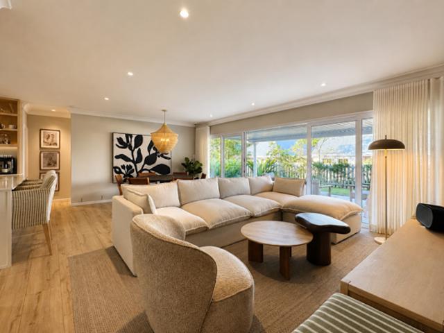 3 Bedroom House in Caledon Estate