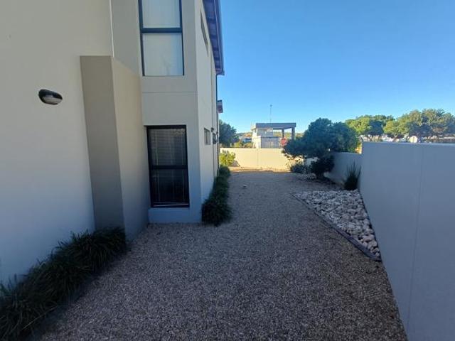 3 Bedroom House in Calypso Beach