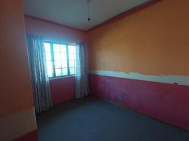 3 Bedroom House in Camelot