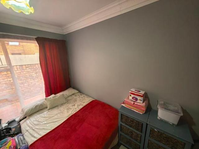 3 Bedroom House in Camelot