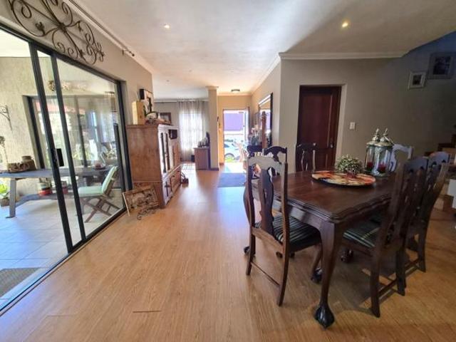 3 Bedroom House in Candlewoods Estate
