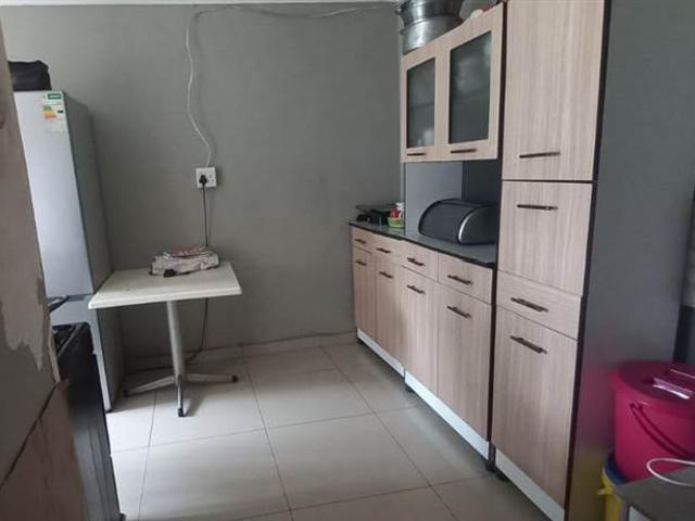 3 Bedroom House in Caneside
