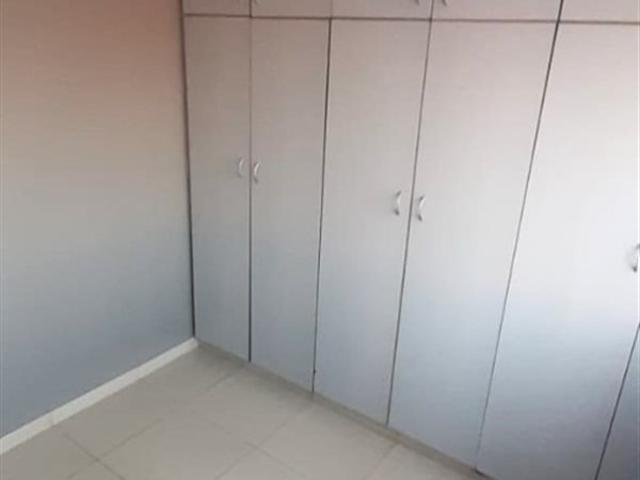 3 Bedroom House in Caneside