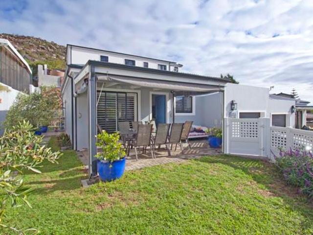 3 Bedroom House in Capri