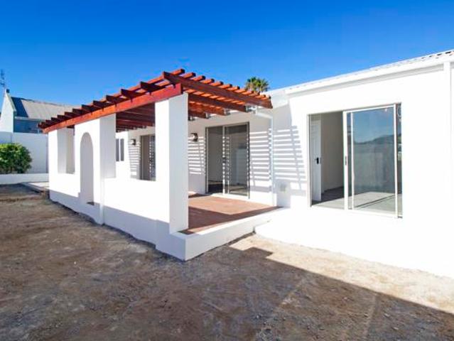 3 Bedroom House in Capri