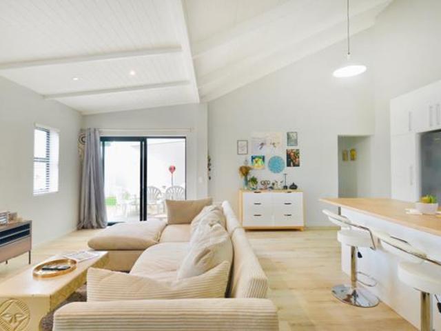 3 Bedroom House in Capri