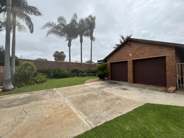 3 Bedroom House in Capricorn
