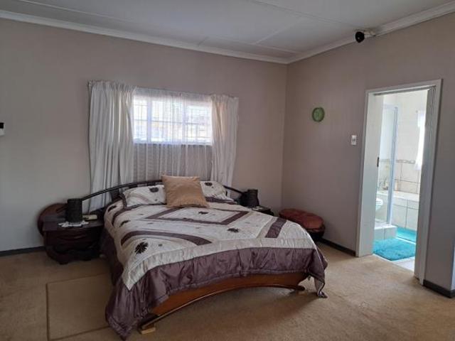 3 Bedroom House in Carletonville