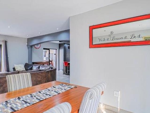 3 Bedroom House in Cashan
