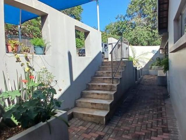 3 Bedroom House in Cashan