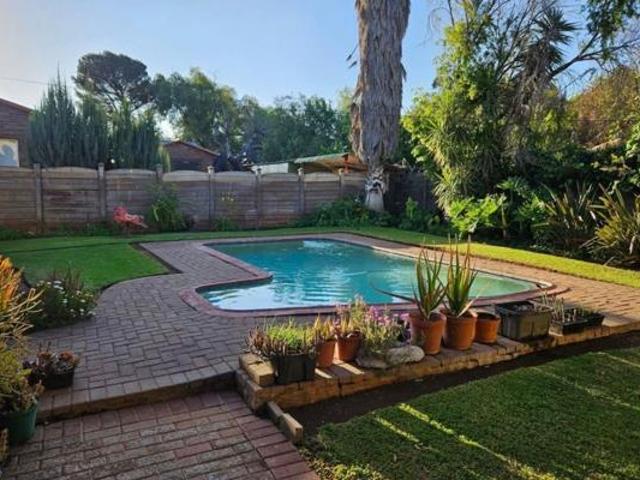 3 Bedroom House in Cassandra
