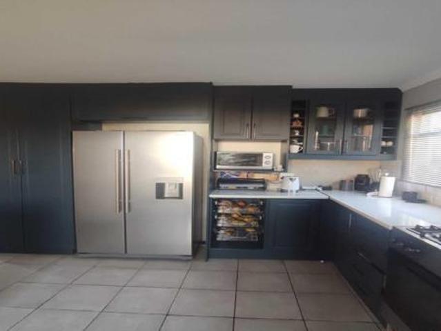 3 Bedroom House in Cedarville
