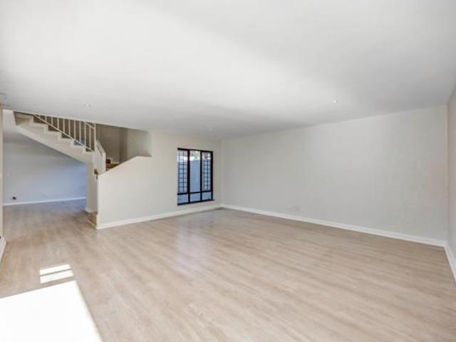 3 Bedroom House in Cedar Lakes