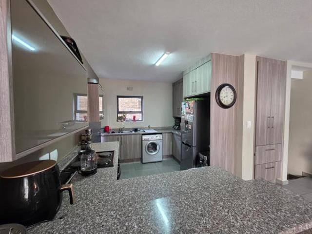 3 Bedroom House in Chancliff Ridge