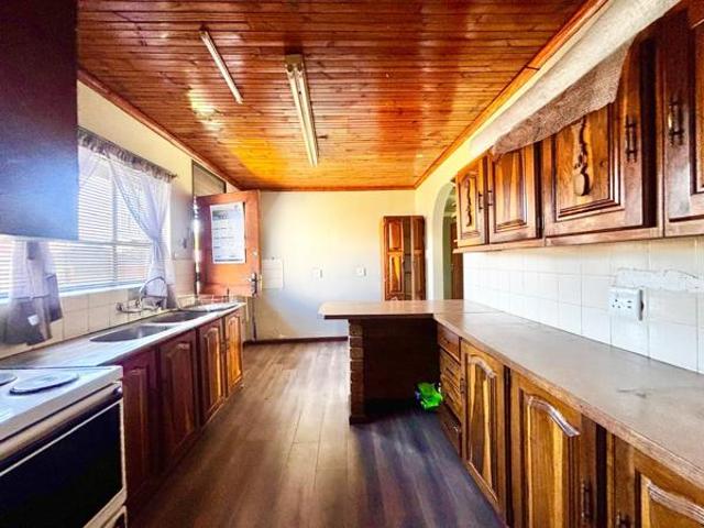 3 Bedroom House in Charl Cilliers