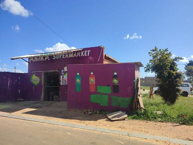 3 Bedroom House in Chatsworth