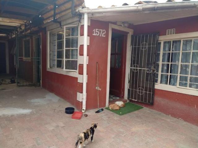 3 Bedroom House in Chatsworth