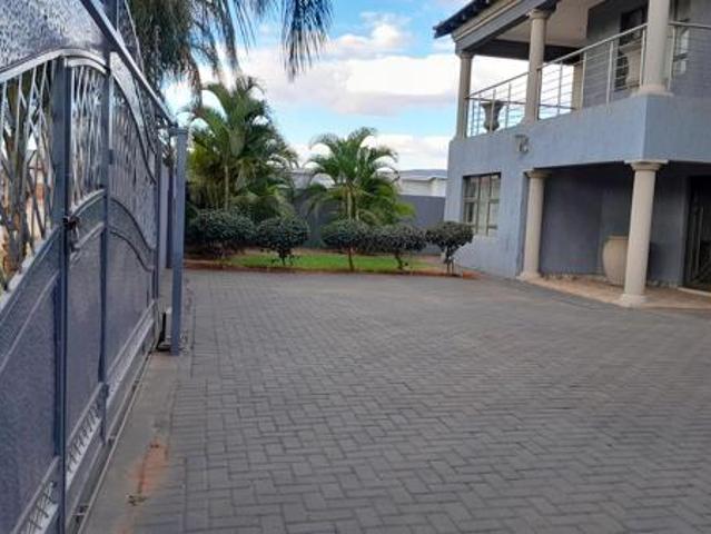 3 Bedroom House in Chroom Park