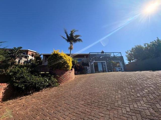 3 Bedroom House in Cintsa East