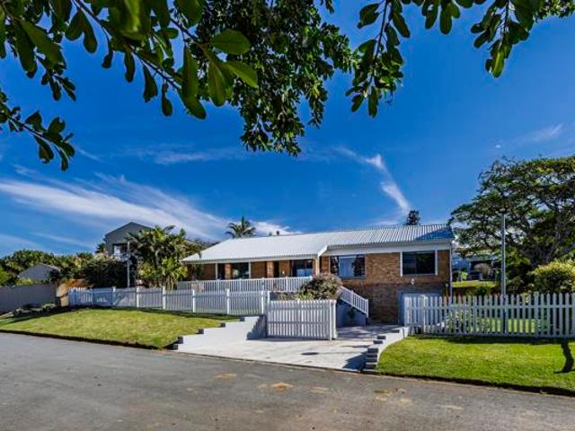 3 Bedroom House in Cintsa East