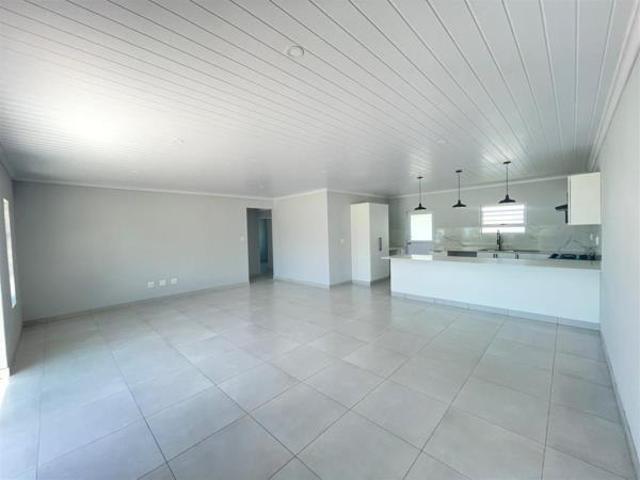 3 Bedroom House in Cintsa East