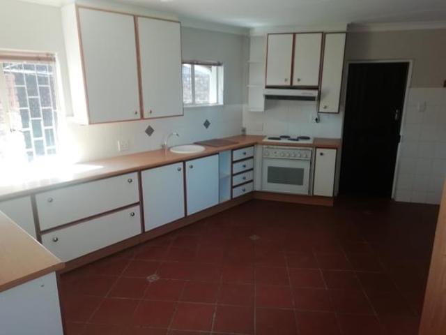 3 Bedroom House in Clubview