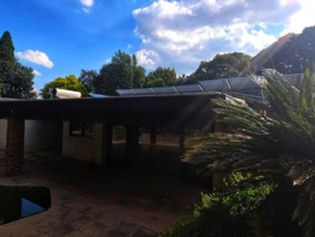 3 Bedroom House in Clubview