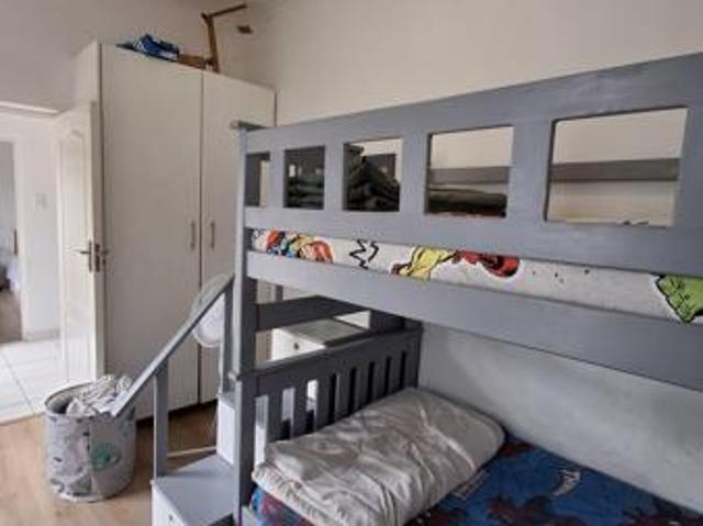 3 Bedroom House in Claremont
