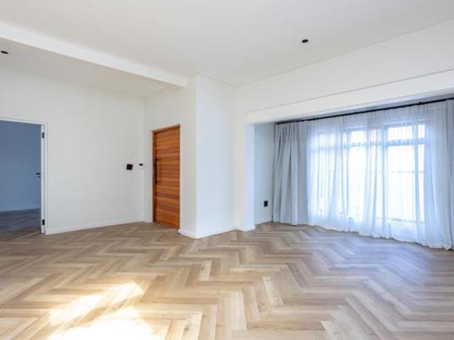 3 Bedroom House in Claremont