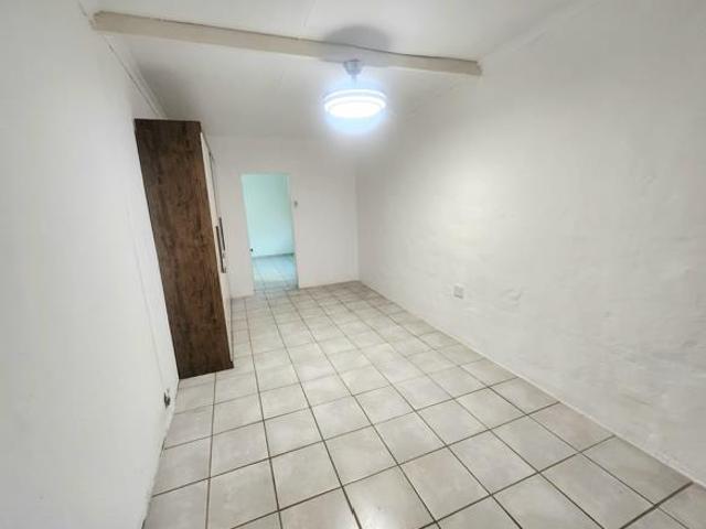 3 Bedroom House in Claremont