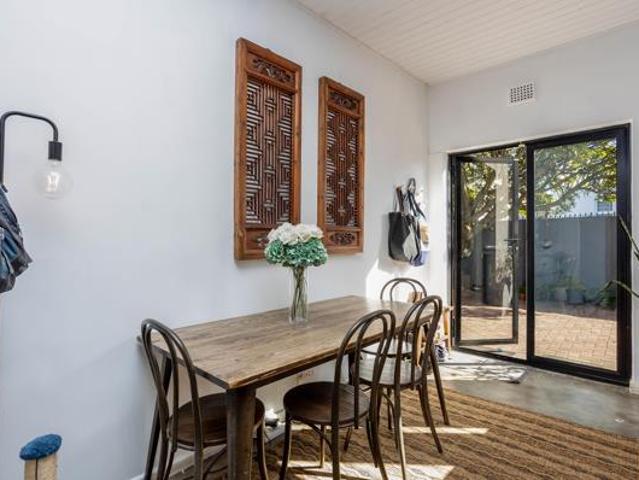 3 Bedroom House in Claremont