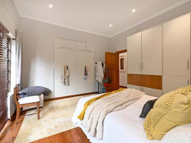 3 Bedroom House in Claremont