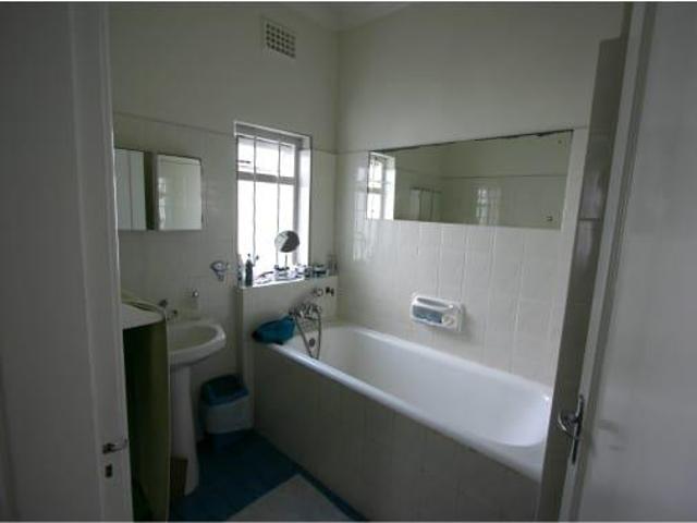 3 Bedroom House in Claremont