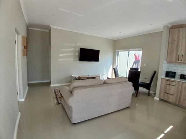 3 Bedroom House in Cloetesville