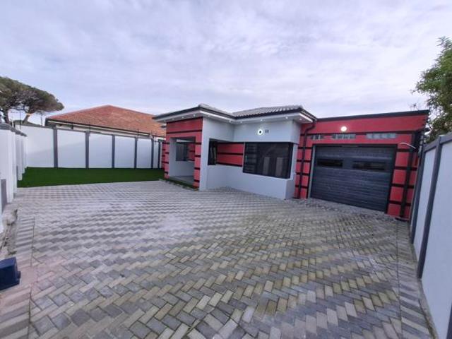 3 Bedroom House in Crawford