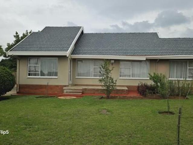 3 Bedroom House in Cresslawn