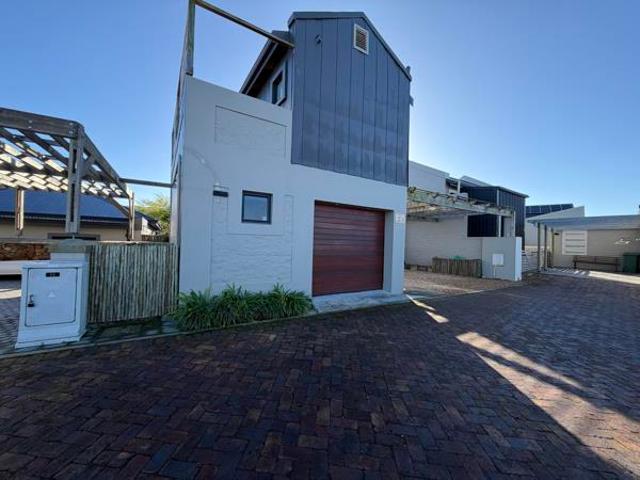 3 Bedroom House in Crossways Farm Village
