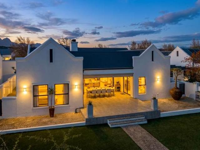 3 Bedroom House in Croydon Vineyard Estate